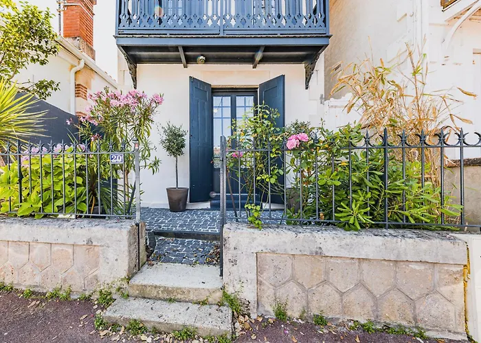 Arcachonnaise Au Centre D'arcachon Classee 3 Etoiles Villa *